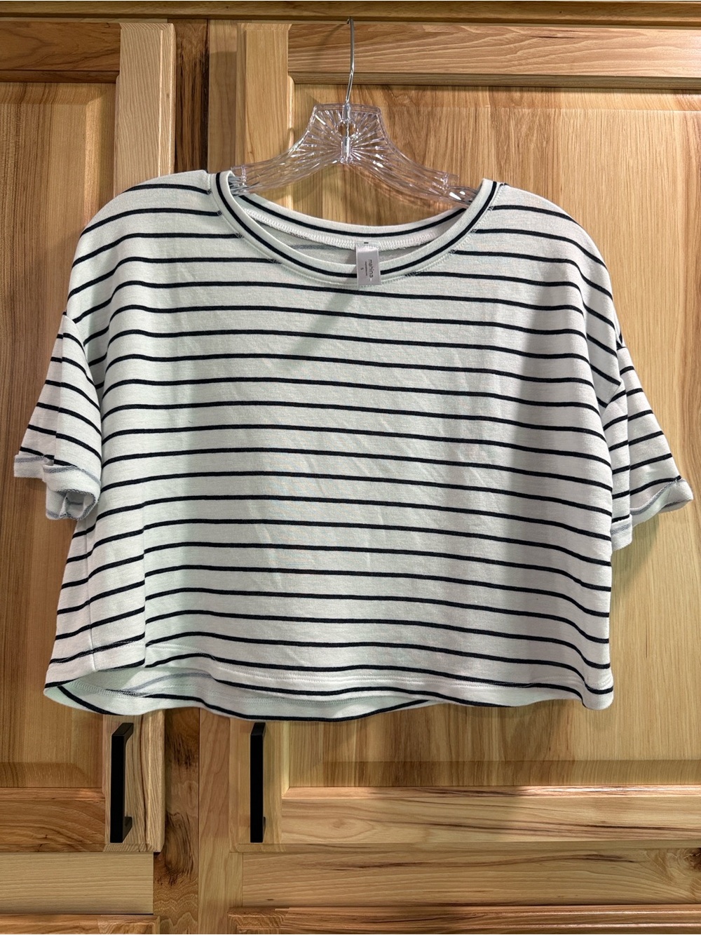 Mahina White Relaxed Coastal Nautical Short Sleeve Crop Top Navy Stripes Sz S